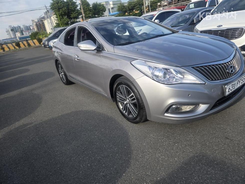 Hyundai Grandeur — miniaturë 2
