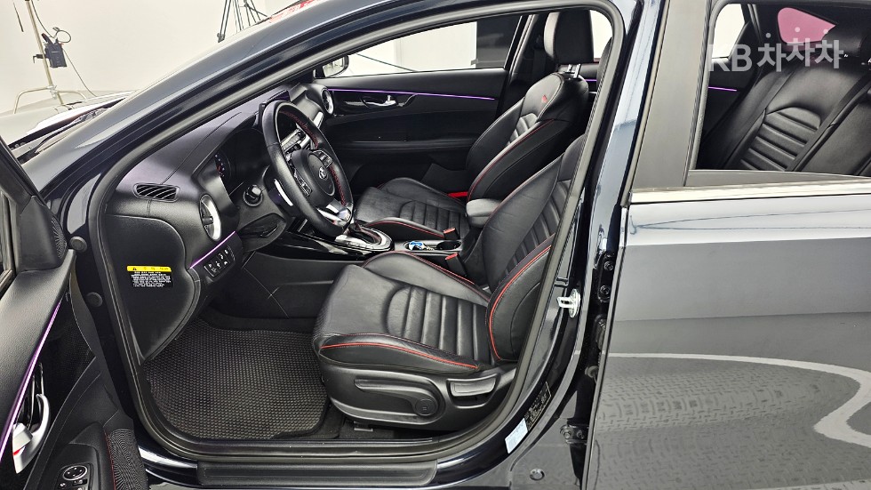 2019 - kia k3