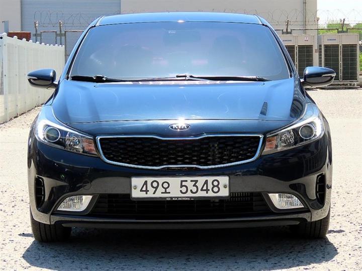Kia K3 Diesel 1.6 Diesel Trendy Base Type