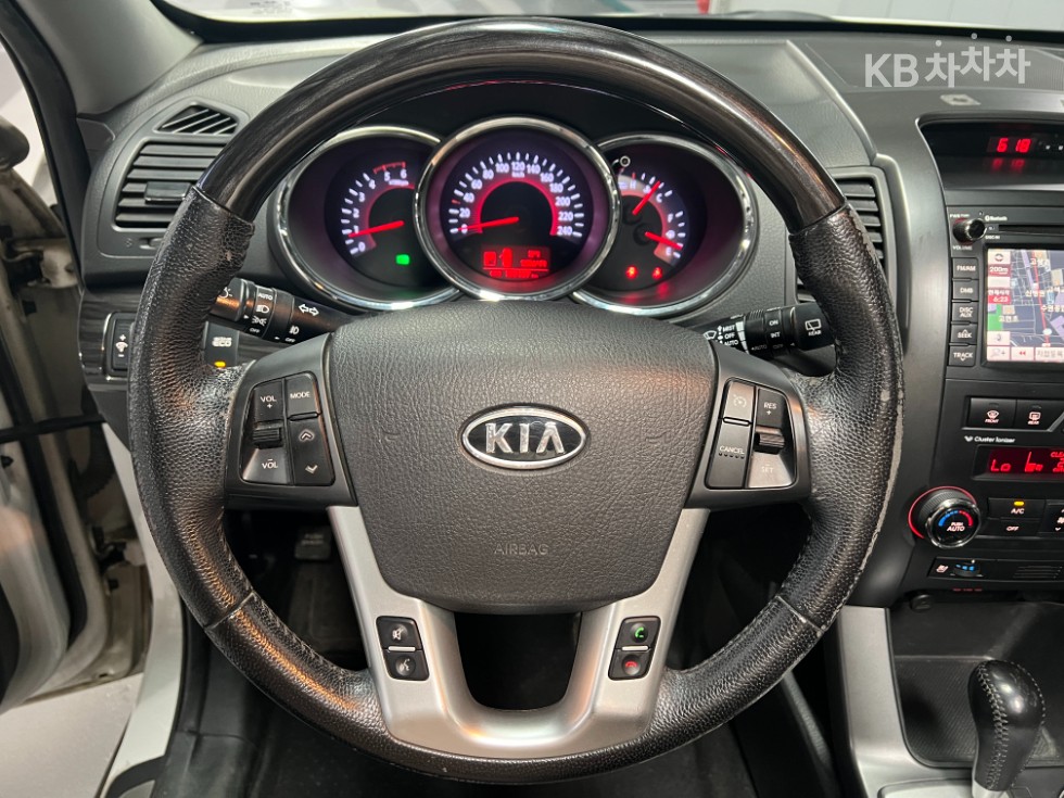 2011 - kia sorento