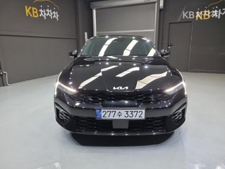 Kia K5 2.0 LPG 렌터카 — foto 1