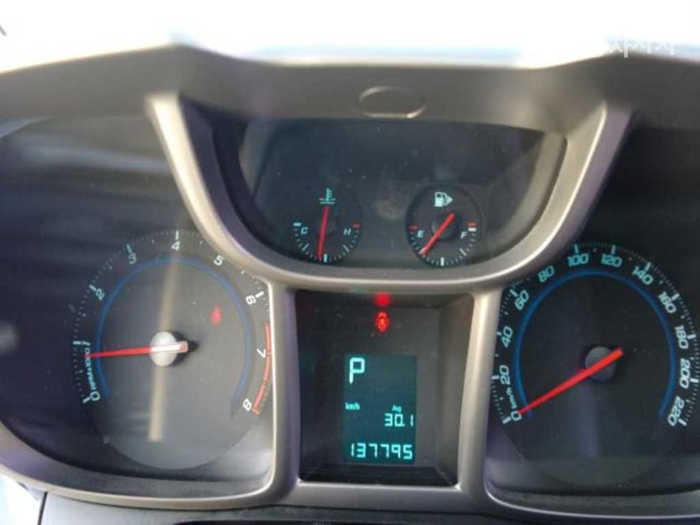 Chevrolet Orlando — miniaturë 9