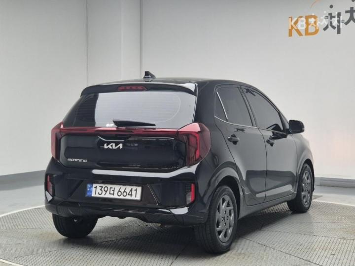 Kia Morning JA 1.0 Gasoline Signature 4