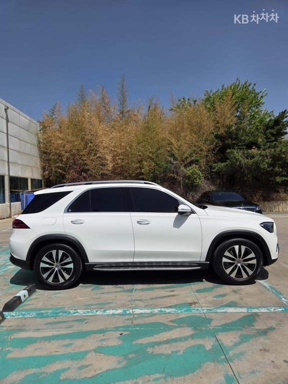 Mercedes-Benz GLE — miniaturë 6