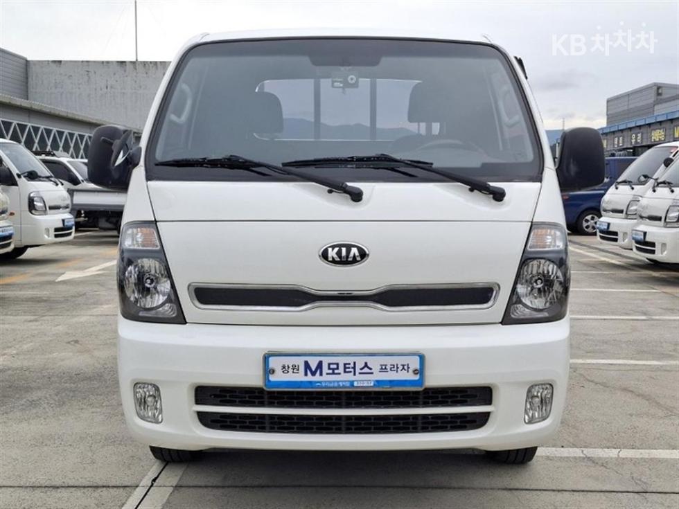 2016 - kia bongo iii