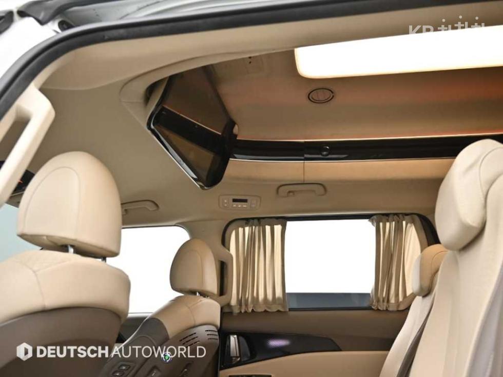 2021 - kia carnival
