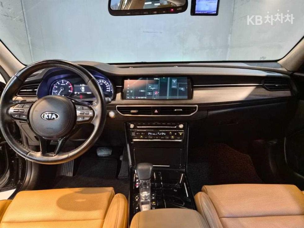 2020 - kia k7