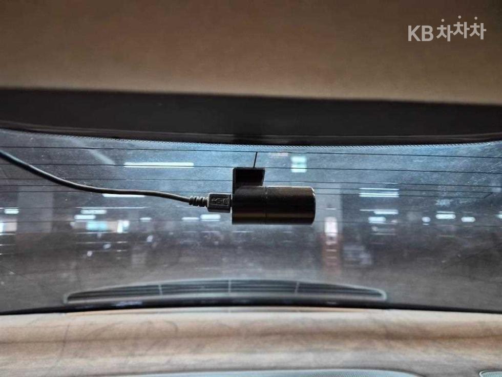 2020 - kia k7