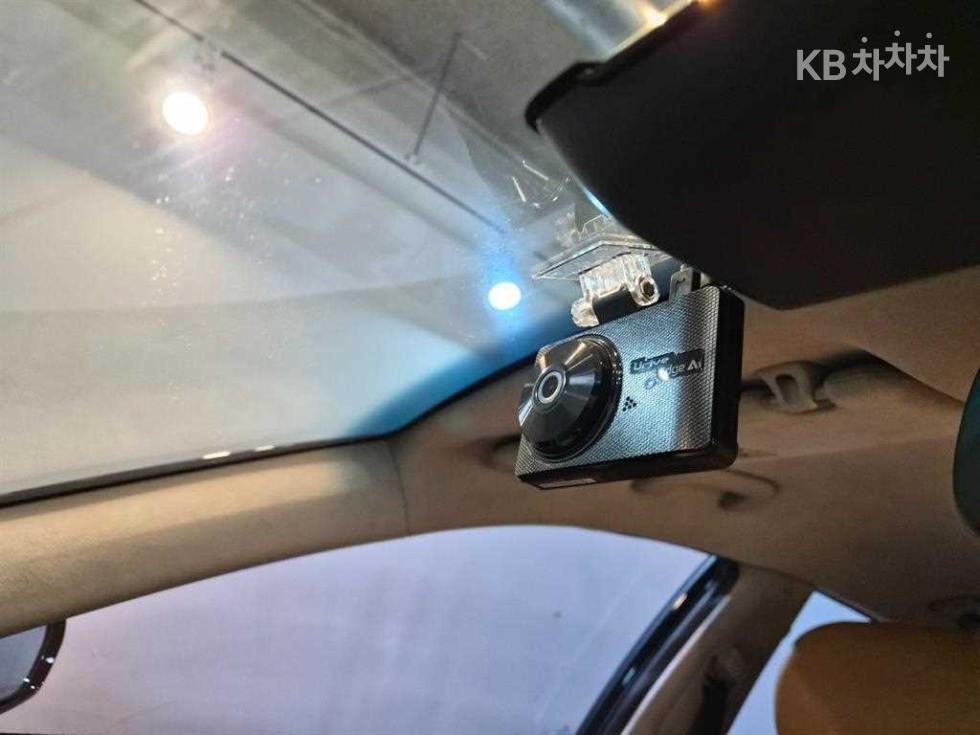 2020 - kia k7
