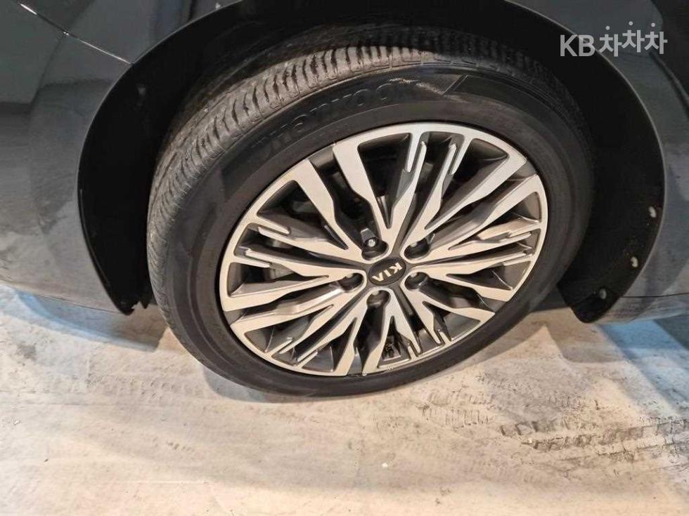 2020 - kia k7