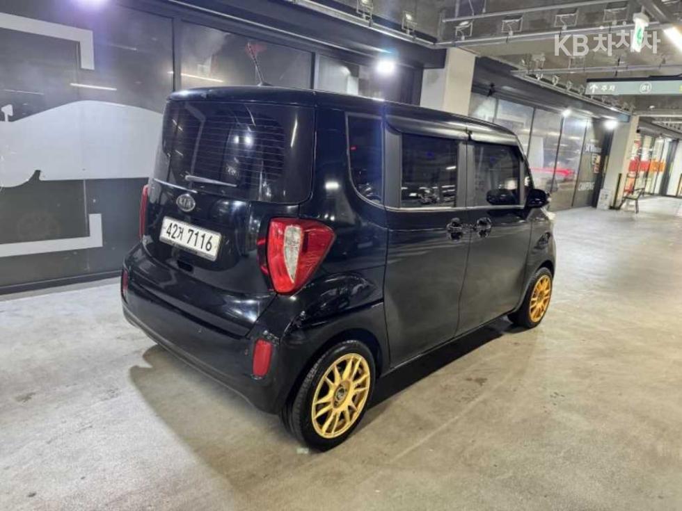 2012 - kia ray