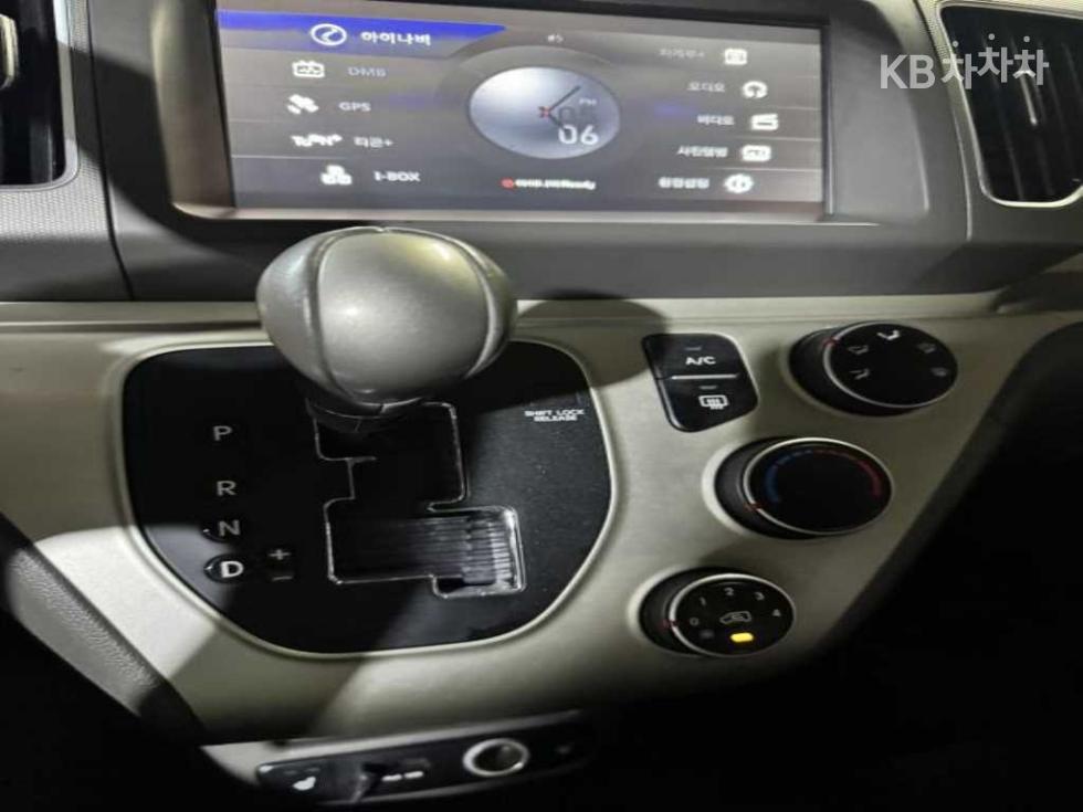 2012 - kia ray