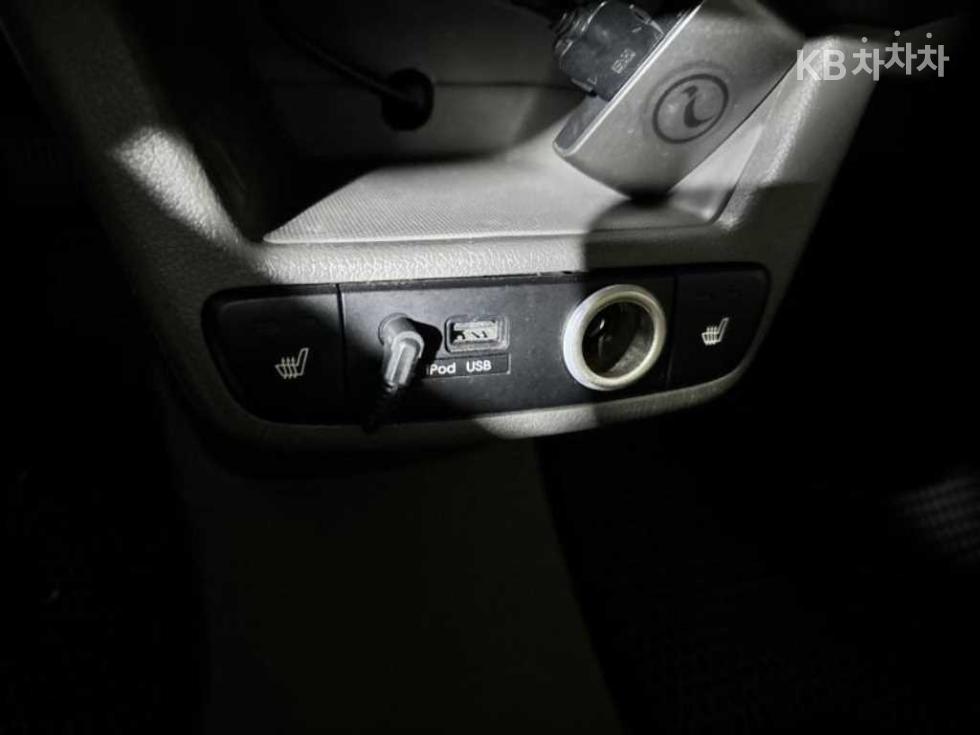 2012 - kia ray