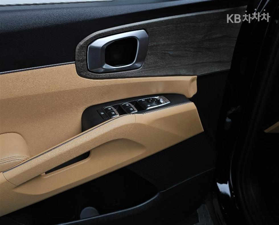 2022 - kia sorento
