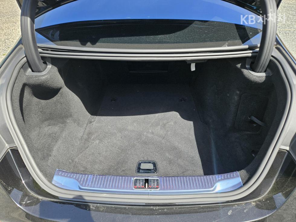 Mercedes-Benz S-klasse — miniaturë 11