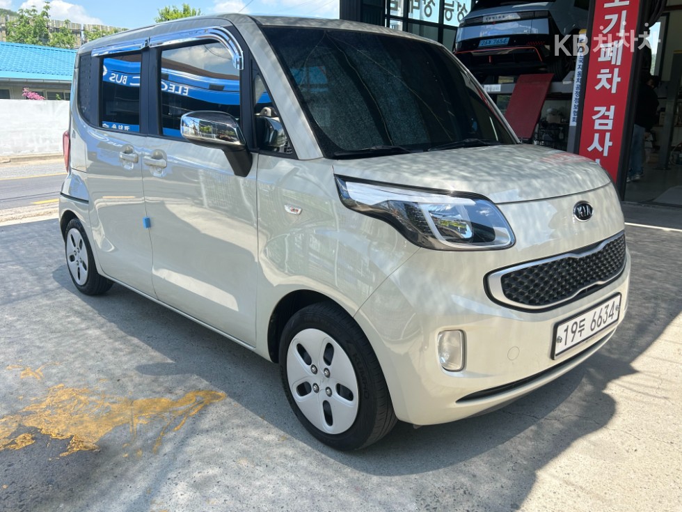 2012 - kia ray