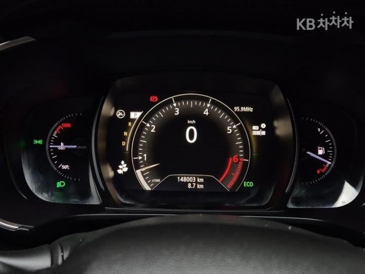 Renault QM6 New 2.0 LPe 2WD RE 7