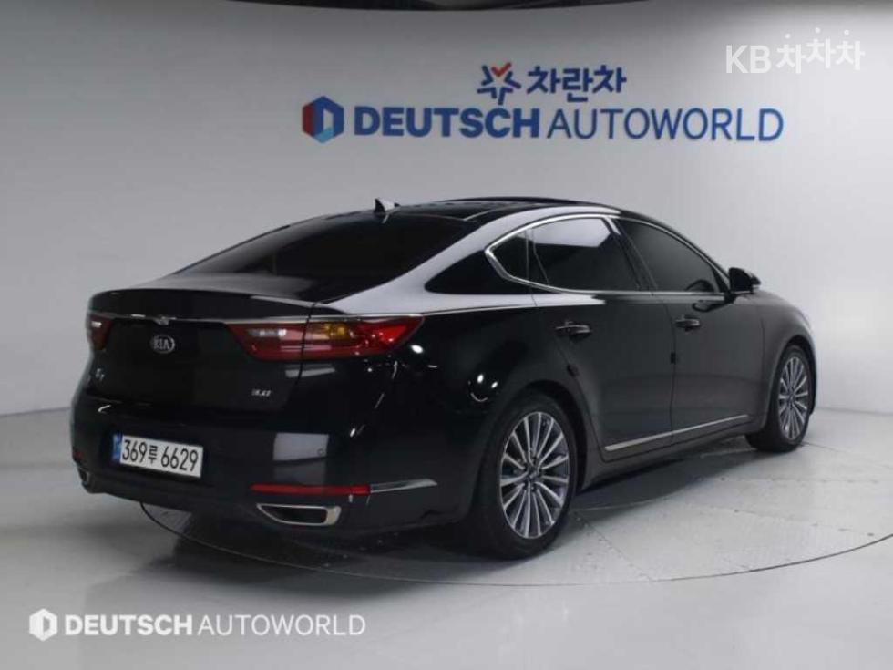 2017 - kia k7