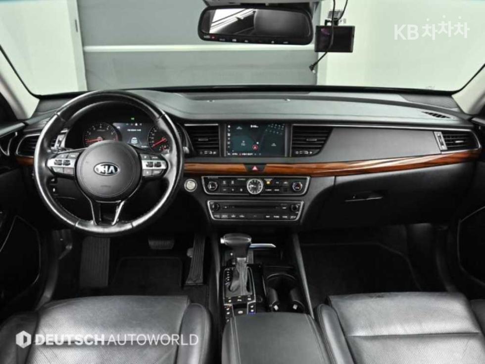 2017 - kia k7