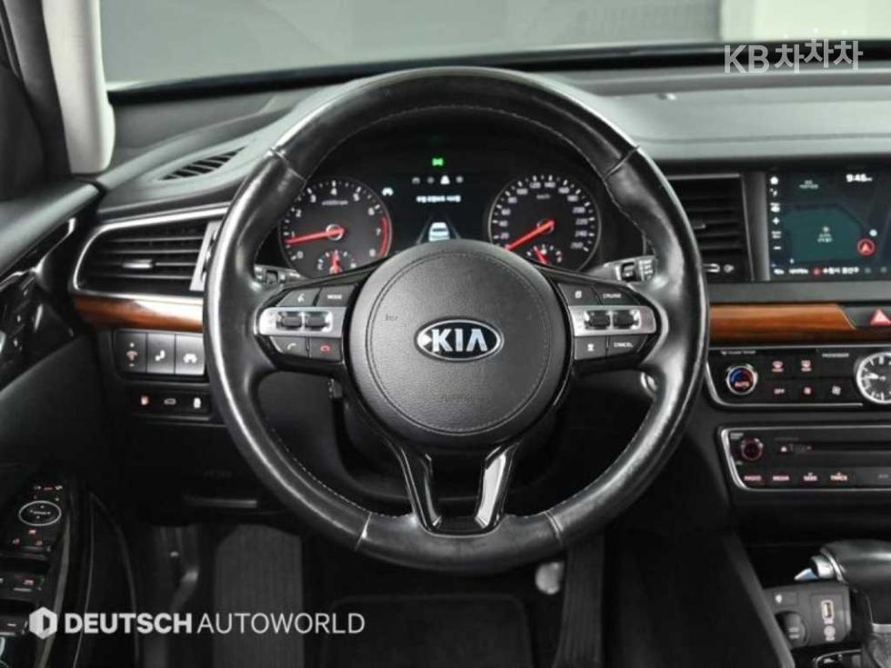 2017 - kia k7