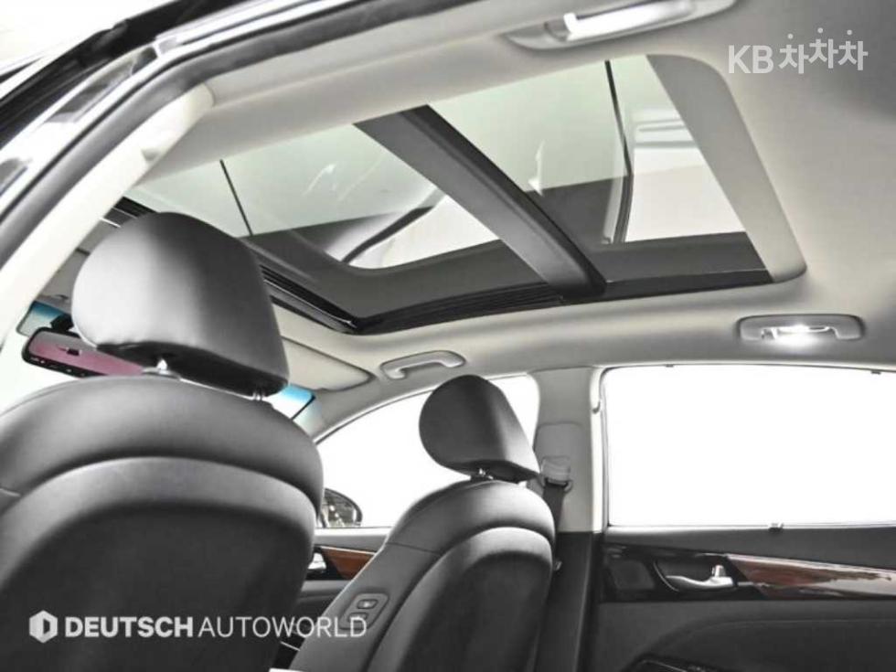 2017 - kia k7