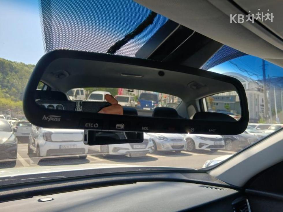 2019 - kia k5