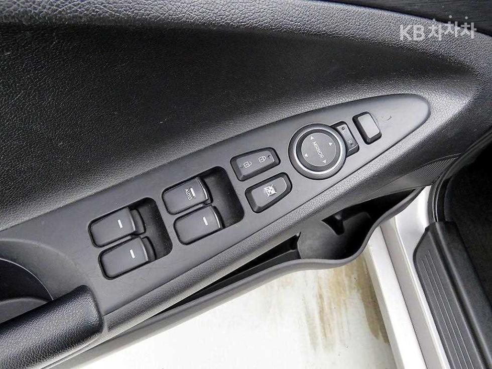 Hyundai Sonata — miniaturë 8