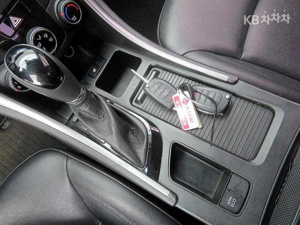 Hyundai Sonata — miniaturë 18