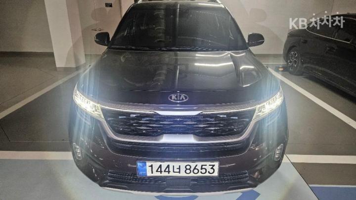 Kia Seltos 1.6 Gasoline Turbo 2WD Signature