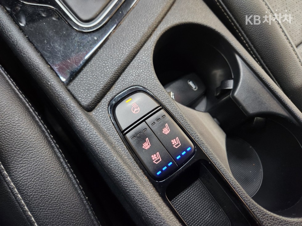 Kia Niro — miniaturë 12