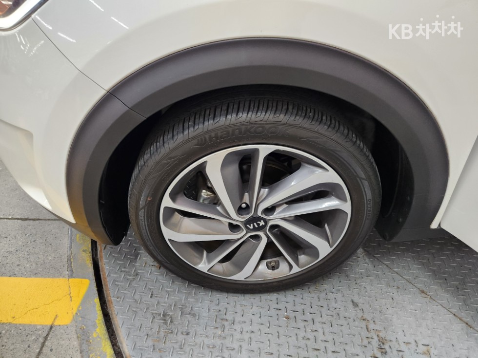 Kia Niro — miniaturë 17