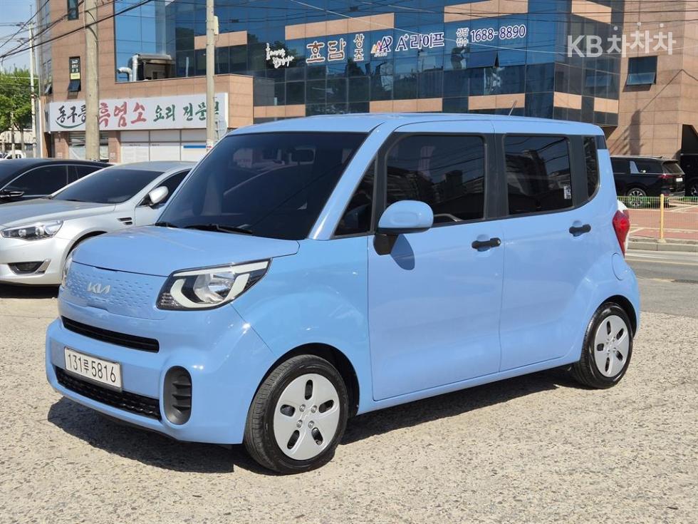 2022 - kia ray