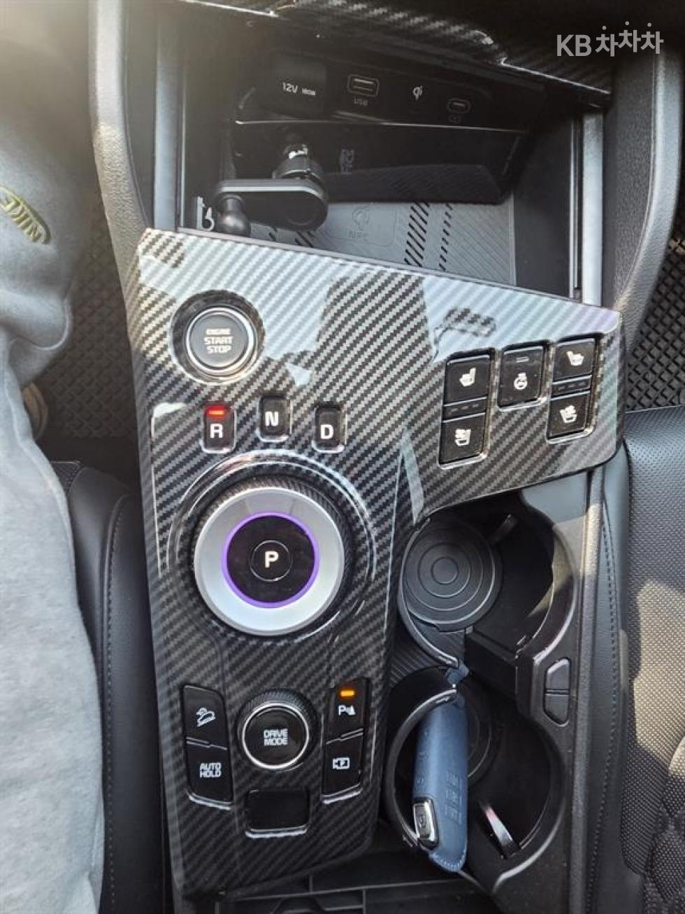 2023 - kia sportage