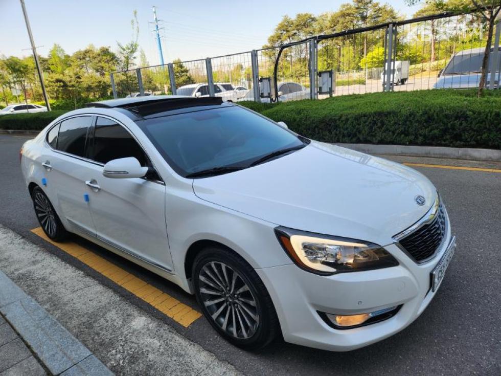 2012 - kia k7