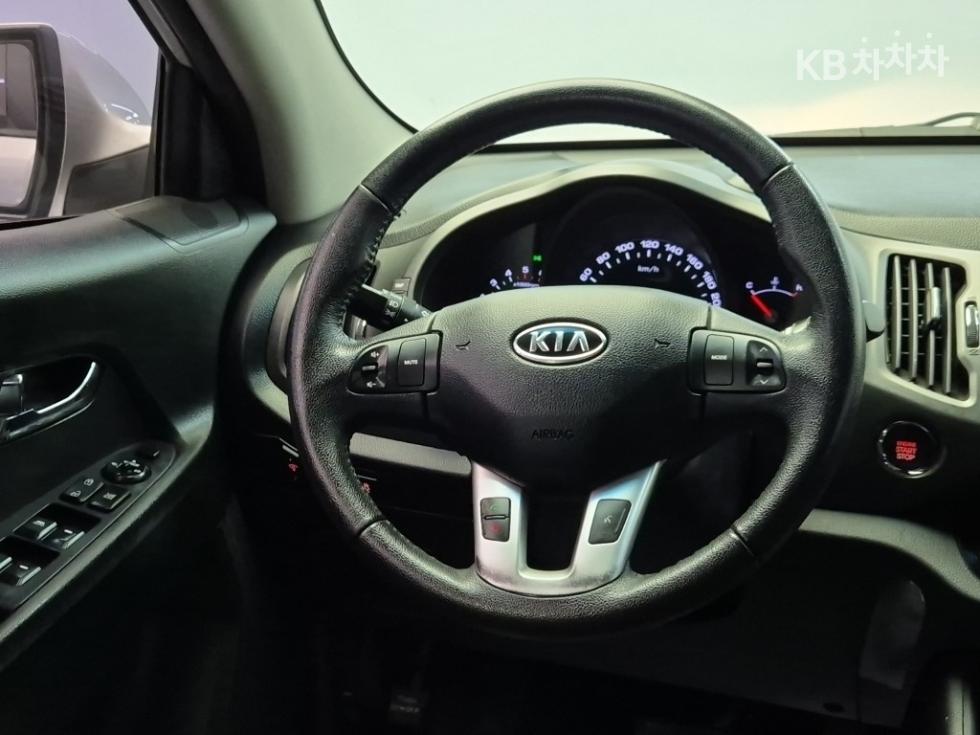 2011 - kia sportage