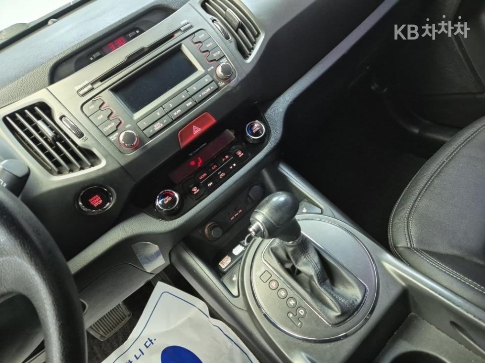 2011 - kia sportage