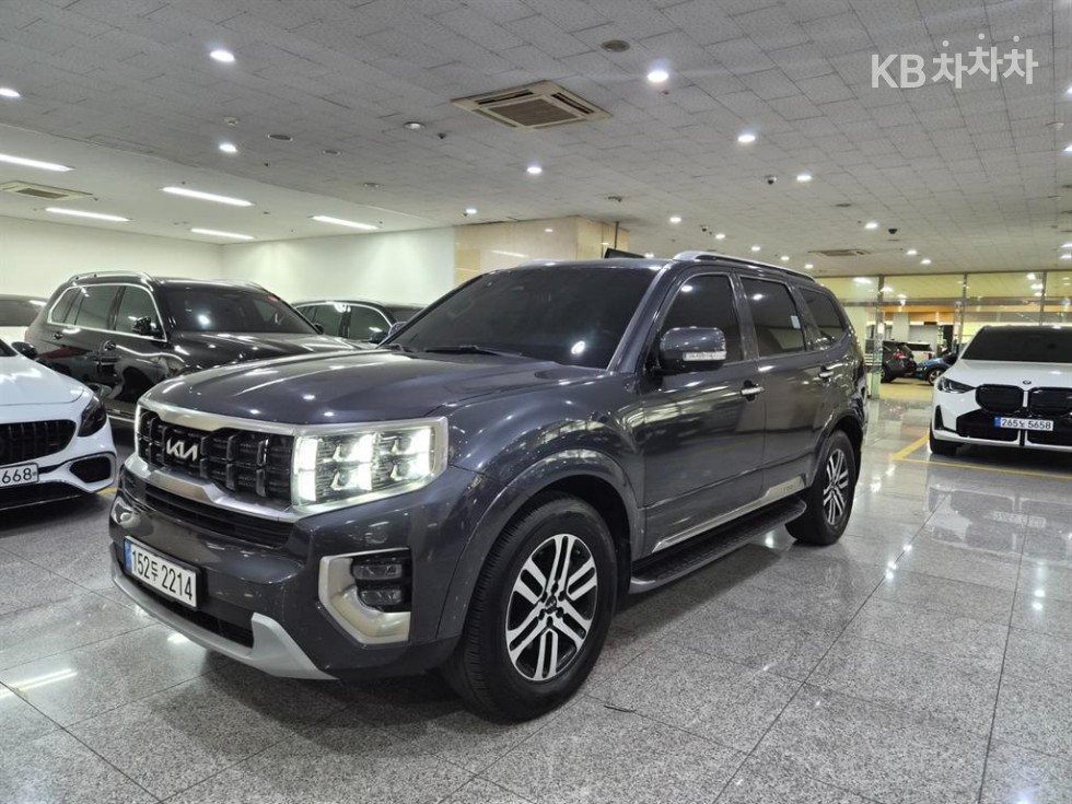 2022 - kia mohave