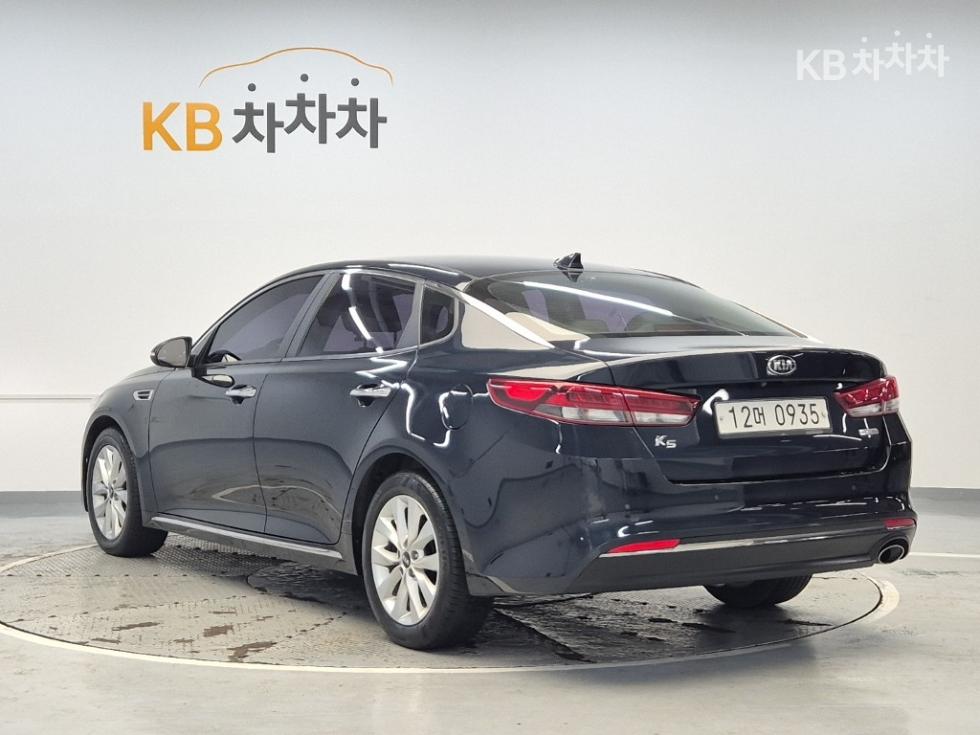 2016 - kia k5