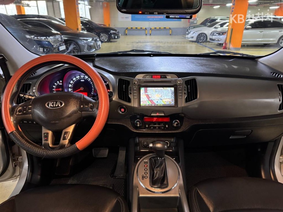 2014 - kia sportage