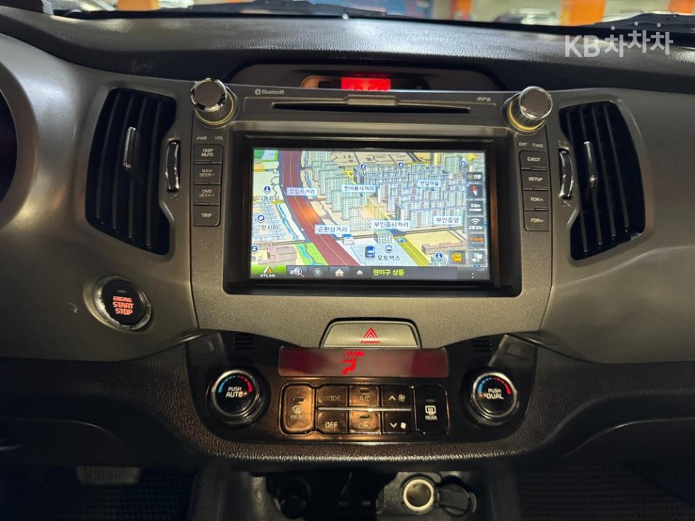 2014 - kia sportage