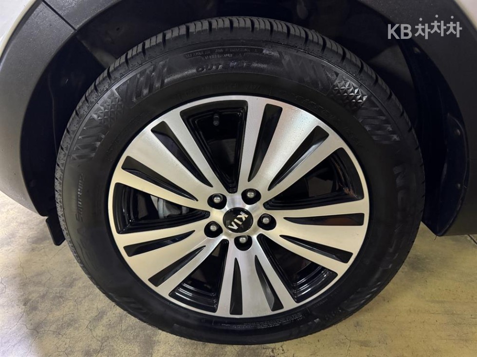 2014 - kia sportage