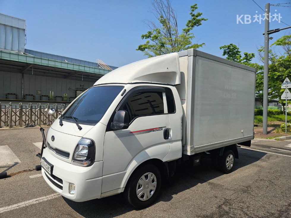 2020 - kia bongo iii