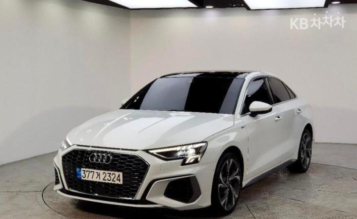 Audi A3 8Y 40 TFSI Premium