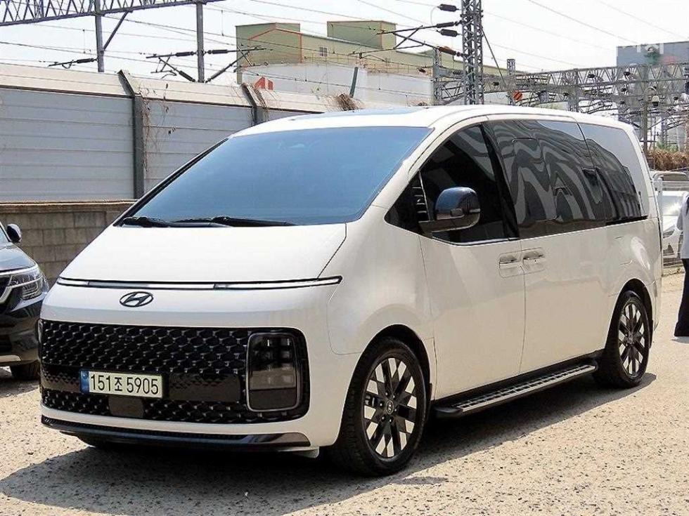 Hyundai Staria — miniaturë 2
