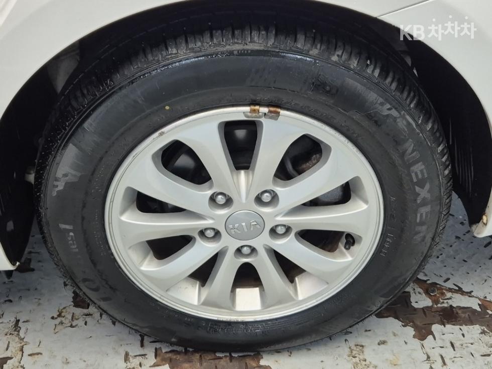 2014 - kia k3