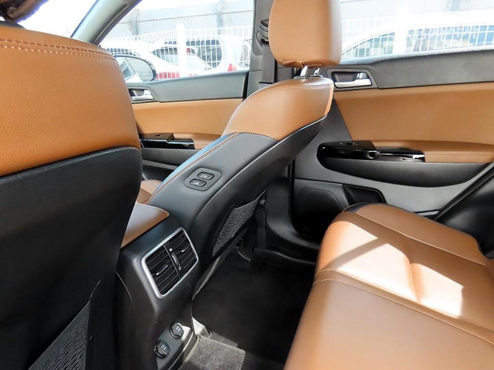 2020 - kia sportage