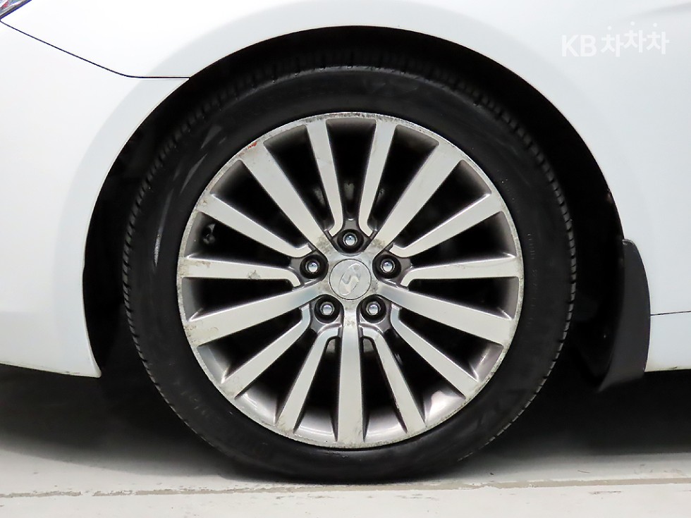 Hyundai Sonata — miniaturë 20