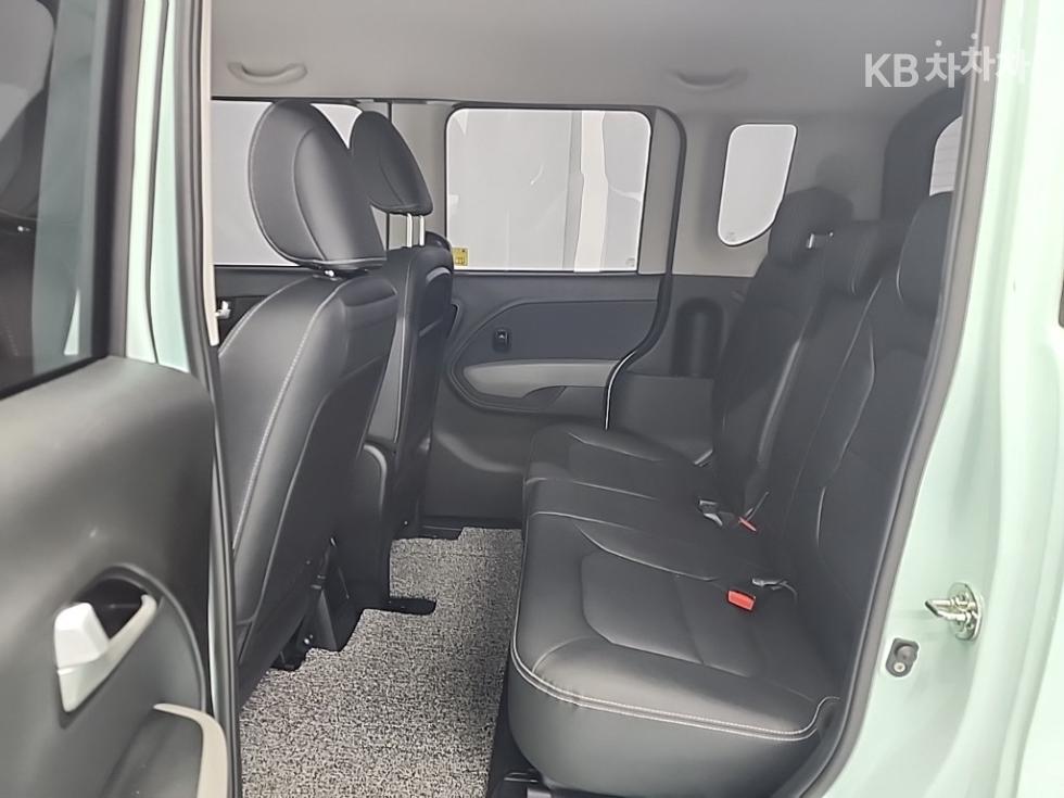 2023 - kia kia