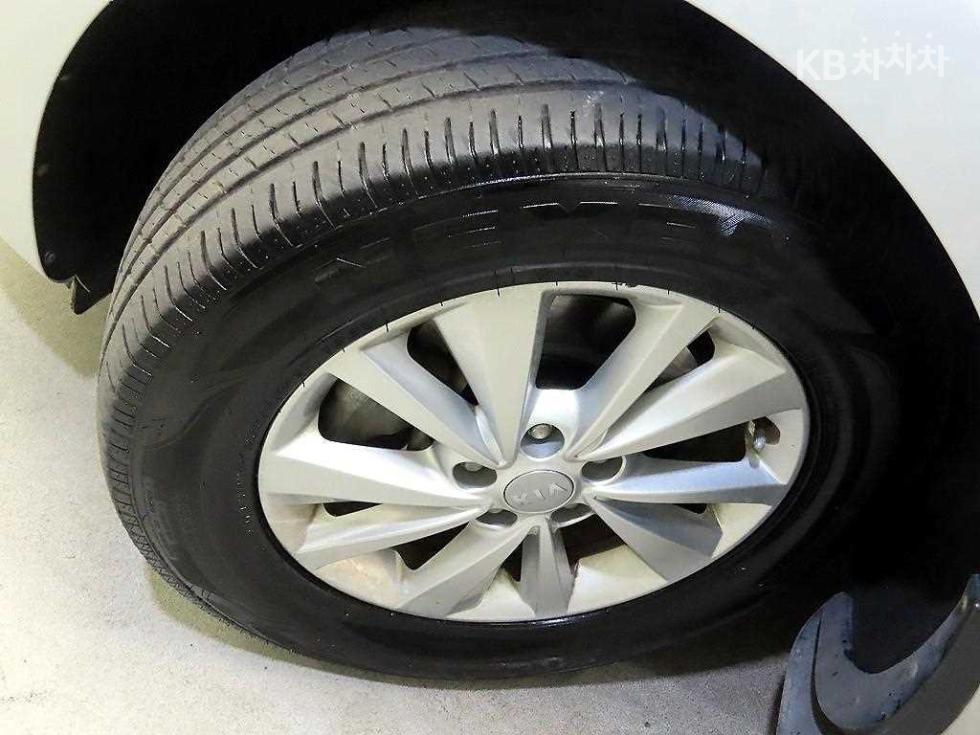 2018 - kia carnival