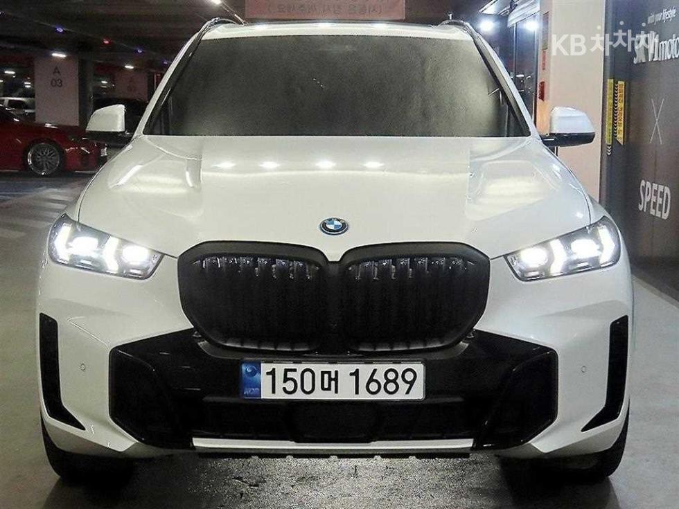 BMW X5 — miniaturë 2